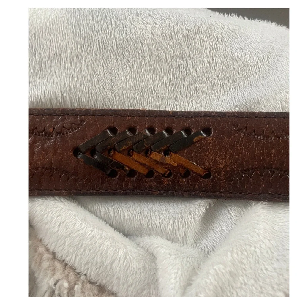 Vintage Brown Tooled Leather Belt Whipstitch Western Boho 32-36